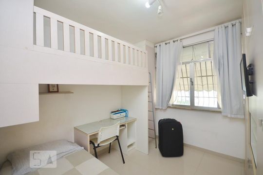 Quarto 1 de apartamento para alugar com 2 quartos, 68m² em Santa Rosa, Niterói