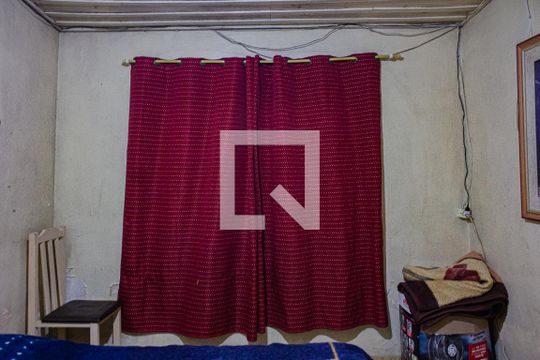 Quarto 1 de casa à venda com 2 quartos, 300m² em Mathias Velho, Canoas
