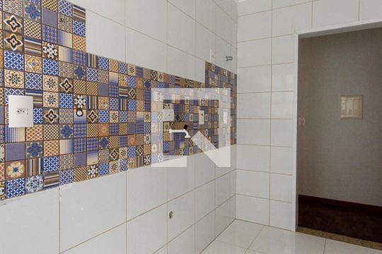 Cozinha de apartamento à venda com 1 quarto, 43m² em Cidade Baixa, Porto Alegre