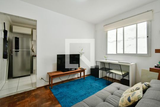 Sala de apartamento para alugar com 1 quarto, 40m² em Bela Vista, São Paulo