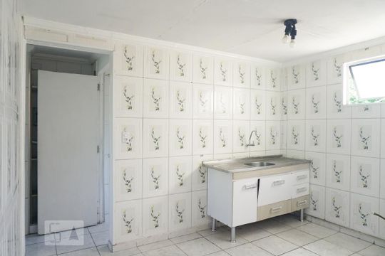 Cozinha de apartamento para alugar com 2 quartos, 48m² em Conjunto Habitacional Padre Manoel de Paiva, São Paulo