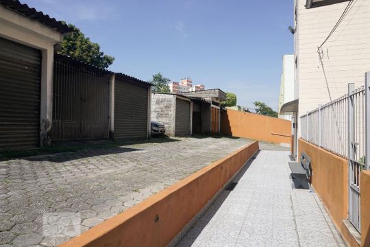 Área comum de apartamento para alugar com 2 quartos, 48m² em Conjunto Habitacional Padre Manoel de Paiva, São Paulo