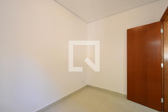 Quarto de casa para alugar com 1 quarto, 44m² em Vila Guarani (z Sul), São Paulo