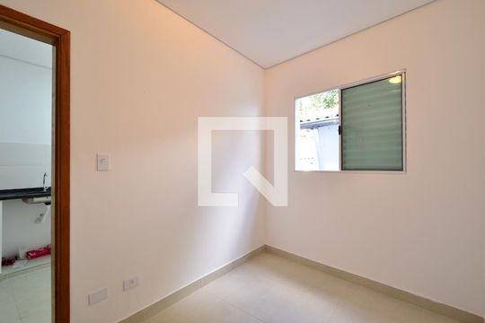 Quarto de casa para alugar com 1 quarto, 44m² em Vila Guarani (z Sul), São Paulo