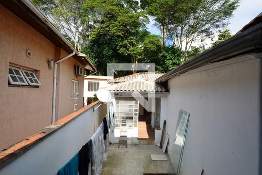 Vista da Sala de casa para alugar com 1 quarto, 44m² em Vila Guarani (z Sul), São Paulo