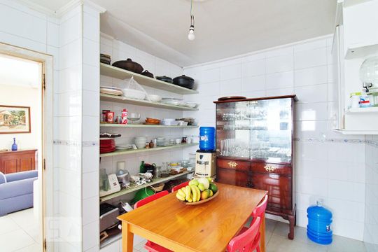 Cozinha de casa à venda com 5 quartos, 450m² em Jardim Leonor, São Paulo