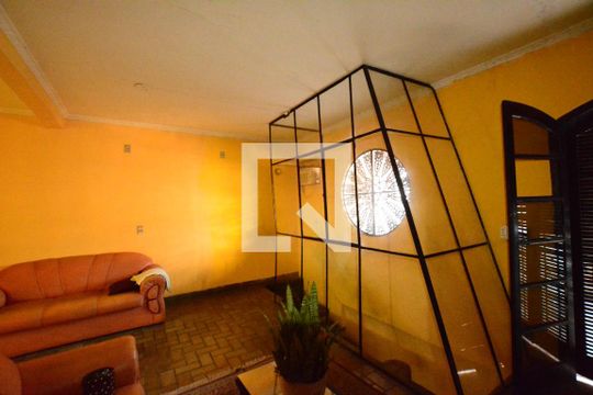Quarto 2 de casa para alugar com 4 quartos, 100m² em Irajá, Rio de Janeiro