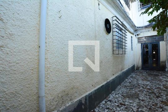 Área comum de casa para alugar com 4 quartos, 100m² em Irajá, Rio de Janeiro