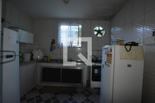 Cozinha de casa para alugar com 4 quartos, 100m² em Irajá, Rio de Janeiro