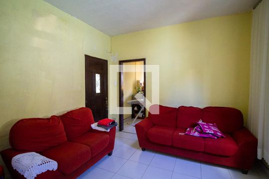 Casa à venda com 4 quartos, 400m² em Vila Brasilina, São Paulo