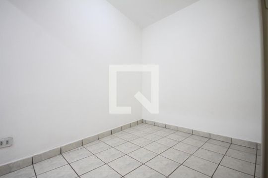 Sala de kitnet/studio para alugar com 1 quarto, 43m² em Vila Monumento, São Paulo