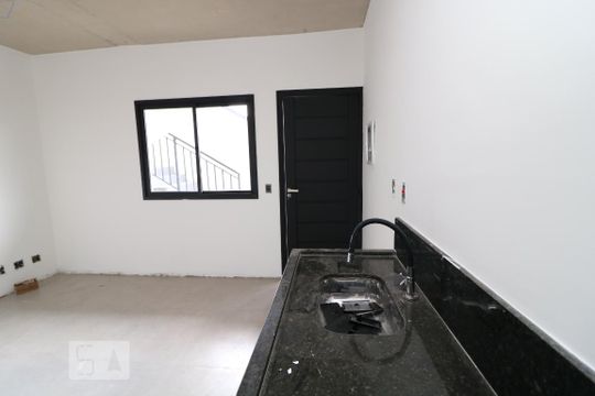 Cozinha de apartamento à venda com 1 quarto, 30m² em Vila Prudente, São Paulo