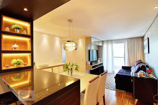 Apartamento para alugar com 3 quartos, 70m² em Jardim Parque Morumbi, São Paulo