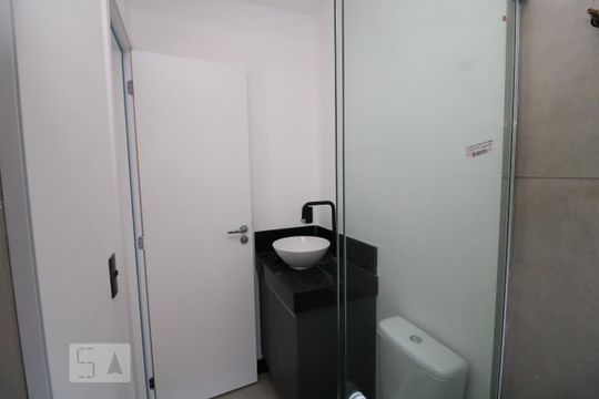 Banheiro de apartamento à venda com 1 quarto, 30m² em Vila Prudente, São Paulo
