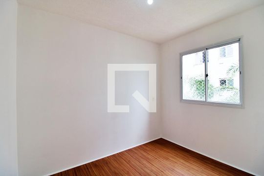 Quarto 1 de apartamento para alugar com 2 quartos, 43m² em Jardim Helga, São Paulo