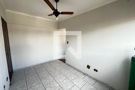 Sala de apartamento para alugar com 2 quartos, 78m² em Centro, São Vicente