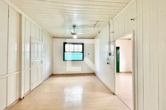 Sala 1 de casa à venda com 2 quartos, 130m² em Fião, São Leopoldo