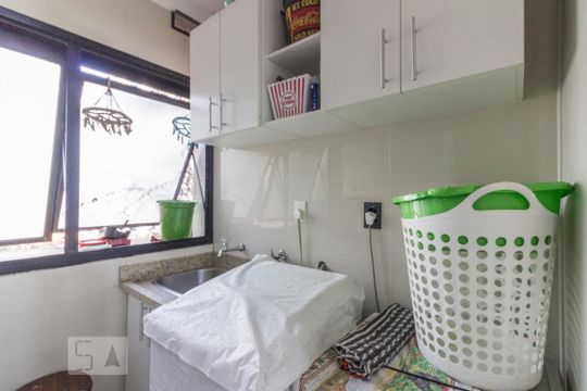 Área de Serviço de apartamento à venda com 4 quartos, 173m² em Perdizes, São Paulo