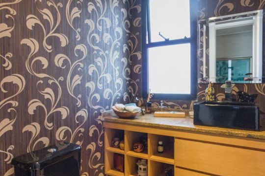 Banheiro Social de apartamento à venda com 4 quartos, 173m² em Perdizes, São Paulo