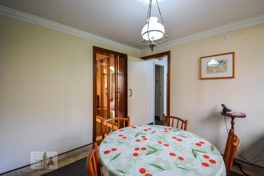Sala de Jantar de apartamento à venda com 4 quartos, 260m² em Higienópolis, São Paulo