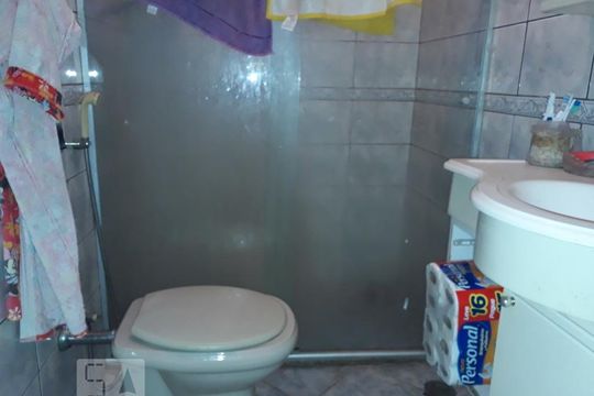 Banheiro de casa à venda com 3 quartos, 150m² em Jardim Peri, São Paulo