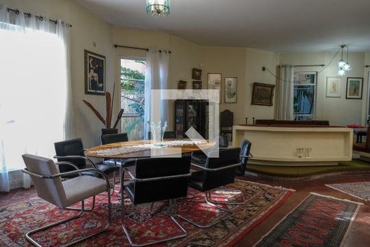 Sala de casa para alugar com 5 quartos, 450m² em Sumaré, São Paulo