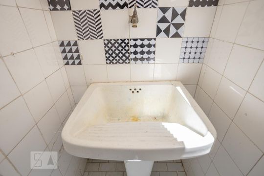 Área de Serviço de apartamento para alugar com 2 quartos, 80m² em Barra Funda, São Paulo