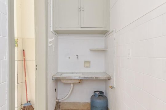 Cozinha de kitnet/studio à venda com 1 quarto, 34m² em Centro, São Paulo