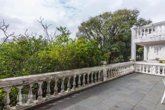 Áreas Comuns de casa à venda com 3 quartos, 350m² em Pacaembu, São Paulo