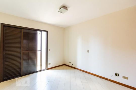 Quarto de apartamento à venda com 4 quartos, 360m² em Indianópolis, São Paulo