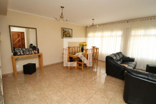 Sala de casa à venda com 4 quartos, 370m² em Chácara Mafalda, São Paulo