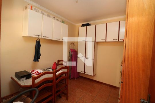 Deposito de casa à venda com 4 quartos, 370m² em Chácara Mafalda, São Paulo