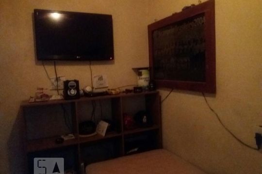 Quarto de casa à venda com 2 quartos, 110m² em Pinheiros, São Paulo