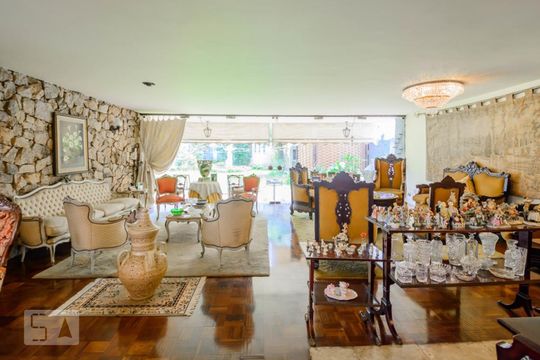 Sala de casa à venda com 4 quartos, 260m² em Alto da Lapa, São Paulo