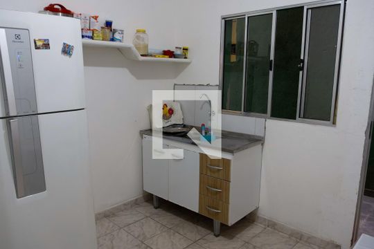Cozinha de casa à venda com 6 quartos, 200m² em Recanto das Rosas, Osasco
