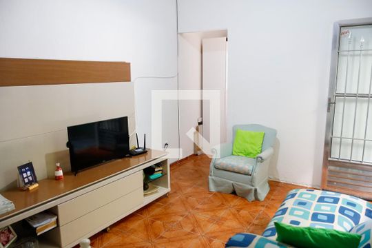 sala de casa à venda com 6 quartos, 200m² em Recanto das Rosas, Osasco