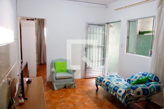 Casa à venda com 6 quartos, 200m² em Recanto das Rosas, Osasco
