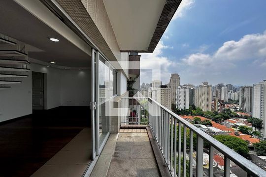 Sacada de apartamento à venda com 4 quartos, 269m² em Campo Belo, São Paulo