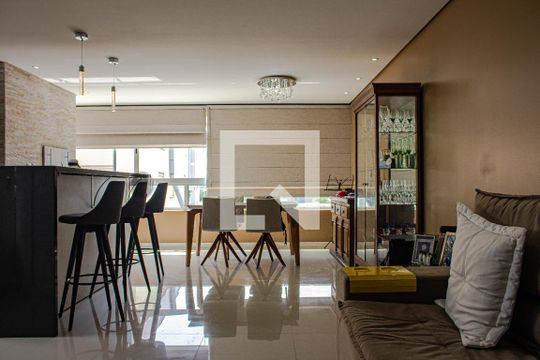 Apartamento à venda com 2 quartos, 79m² em Nossa Senhora das Graças, Canoas