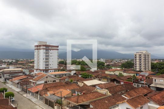 Vista varanda de apartamento para alugar com 1 quarto, 50m² em Maracanã, Praia Grande