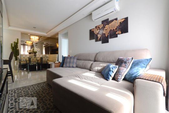 Apartamento para alugar com 2 quartos, 75m² em Kobrasol, São José