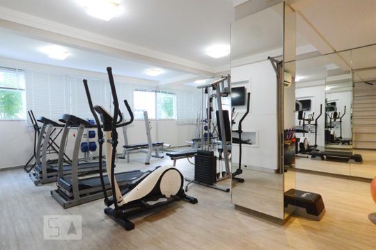 Academia de apartamento para alugar com 2 quartos, 75m² em Kobrasol, São José