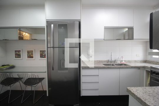 Cozinha de apartamento para alugar com 3 quartos, 116m² em Vila Andrade, São Paulo