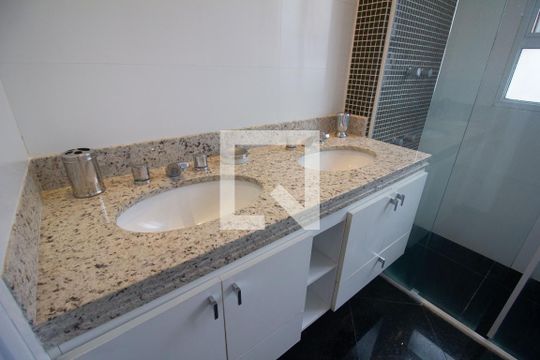 Pia de apartamento para alugar com 3 quartos, 116m² em Vila Andrade, São Paulo