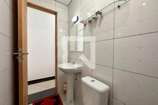 Banheiro de kitnet/studio à venda com 1 quarto, 25m² em Jardim Monte Azul, São Paulo