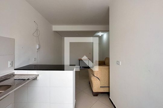 Cozinha de kitnet/studio à venda com 1 quarto, 25m² em Jardim Monte Azul, São Paulo
