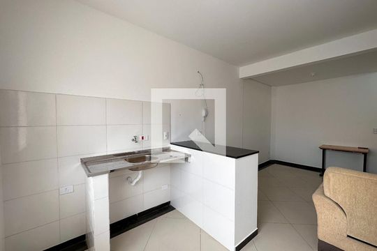Cozinha de kitnet/studio à venda com 1 quarto, 25m² em Jardim Monte Azul, São Paulo