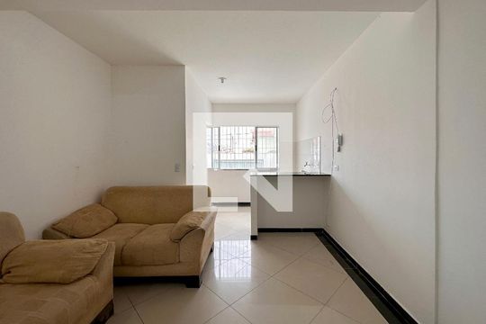 Sala/Quarto de kitnet/studio à venda com 1 quarto, 25m² em Jardim Monte Azul, São Paulo