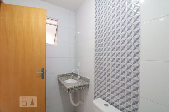 Banheiro de apartamento à venda com 1 quarto, 27m² em Chácara Seis de Outubro, São Paulo