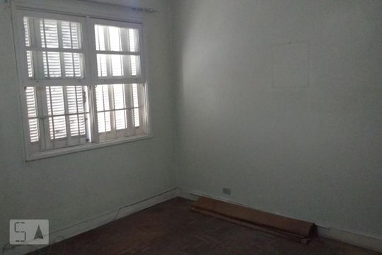 Quarto de casa à venda com 3 quartos, 200m² em Campo Belo, São Paulo